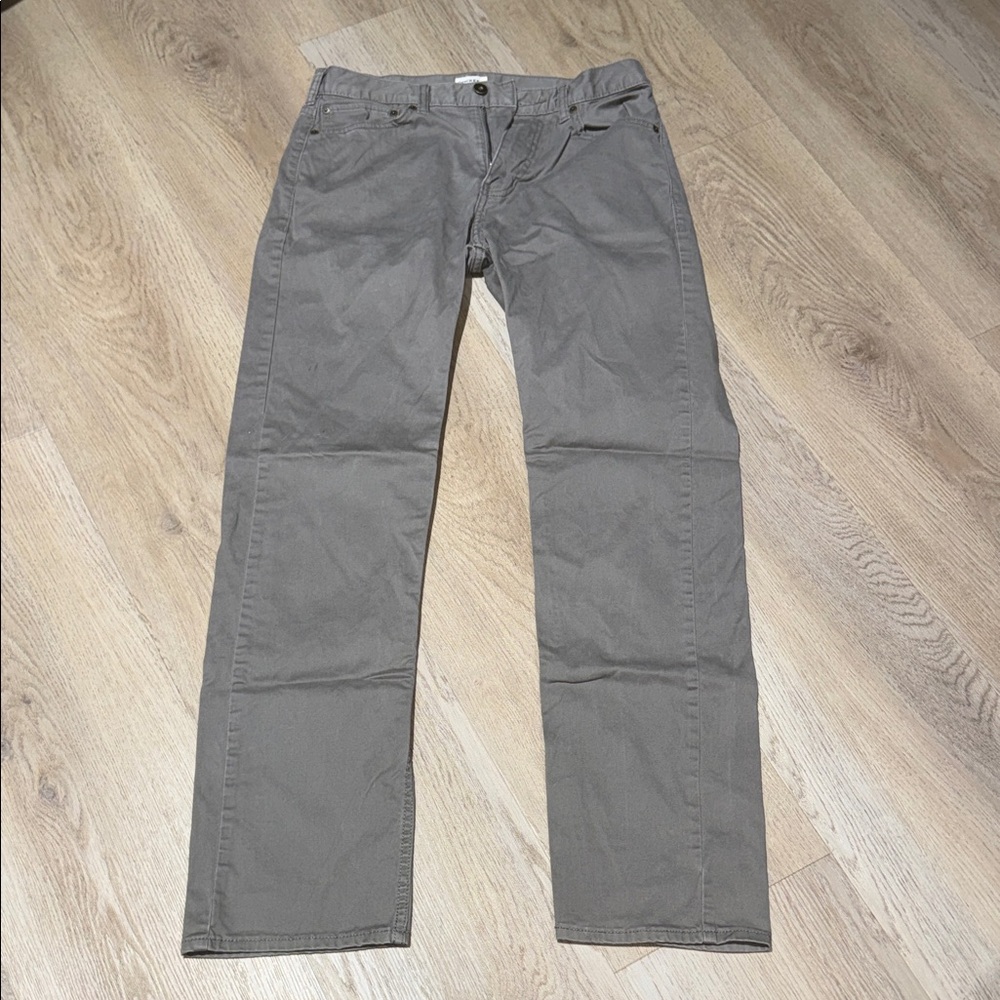 Dockers Men's Taupe Straight Jeans